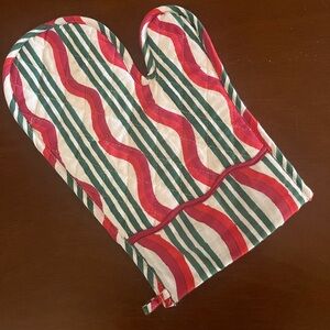 Furbish Oven Mitt